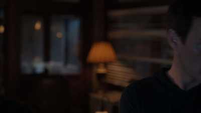 CAITLIN: No.
Reed, you-you can't do this. - The Gifted