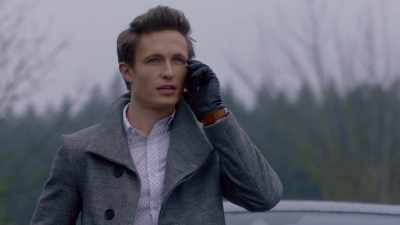 (Caitlin on phone)
'Where should I meet you?' - Pretty Little Liars: The Perfectionists