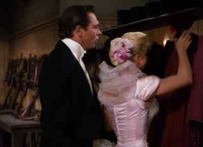 Calam, wait. - Calamity Jane