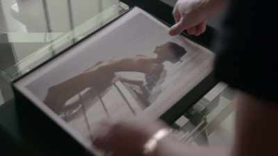 Calendars published on the three 
weight. - Nude