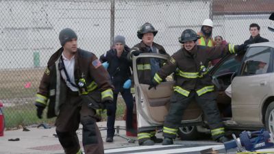 Call for a second ambo! - Chicago Fire