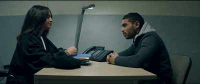 - Call me counselor.
- Is this summer camp? - Le Brio