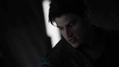 Call for help
and you will die. - Krypton