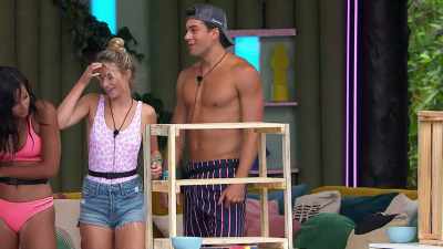>> CALL ME BOB THE BUILDER. - Love Island
