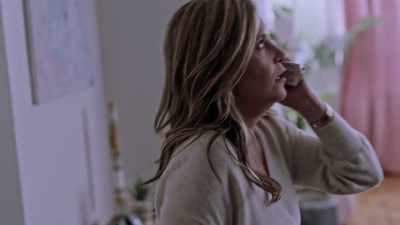 [call rings] - The Face I Can't Forget