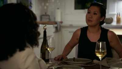 Call Sara right now.
Tell her I need a transcript. - All Rise
