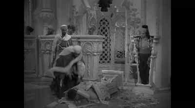 Call the men! - Road to Morocco