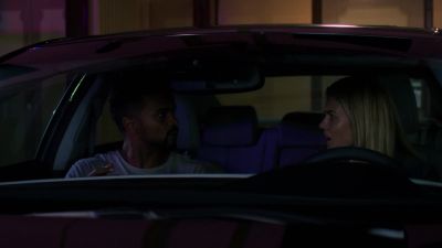 -Calling the cops. - Marvel's Jessica Jones