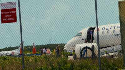 CALVIN: It actually
has an airport; - Fyre Fraud