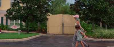 [calypso over speakers] - The Florida Project