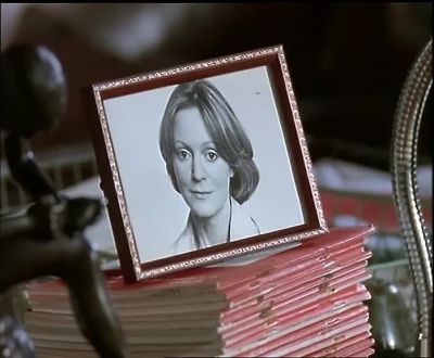 (Camera clicking)
- Can we open the curtains, Sergeant? - Inspector Morse