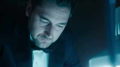 [camera shutter clicking] - The Blacklist: Redemption