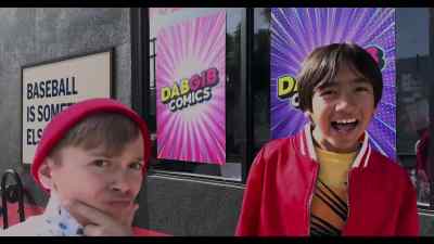 [camera shutter clicking] - Ryan's World the Movie: Titan Universe Adventure