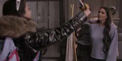 (CAMERA SHUTTER CLICKING) - The Muppets Mayhem