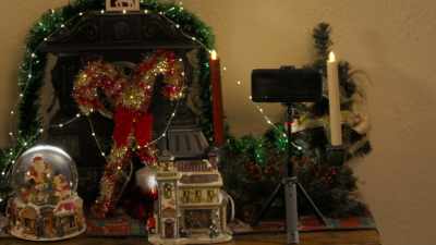(camera shutter clicks) - Grounded for Christmas