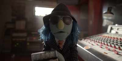 (CAMERA SHUTTER CLICKS) - The Muppets Mayhem