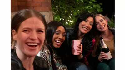 [camera shutters]
1, Happy New Year! - The Love Club: Tara’s Tune