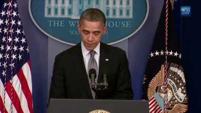 (CAMERA SHUTTERS CLICKING) - Obama: In Pursuit of a More Perfect Union