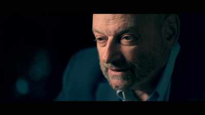 (CAMERAS CLICK) - Hijacked: Flight 73