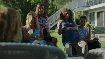 Camille doesn't have any children, - Sharp Objects