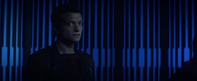 Can you access the ship's
security comms from here? - Star Trek: Picard