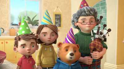 -Can you believe that?
-It's not that far-fetched, is it? - The Adventures of Paddington
