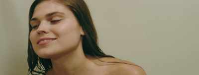 Can you bring me my shampoo?
I forgot it on the table. - The Overnight