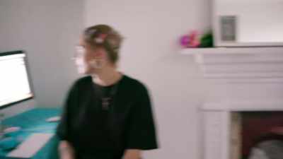 "Can you come out for an hour?" - Louis Theroux: Selling Sex