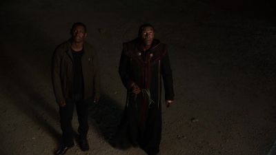 Can everyone on this planet do that? - Supergirl