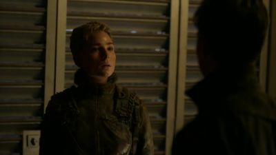 CAN...FRIENDS
DO THIS? - The 100