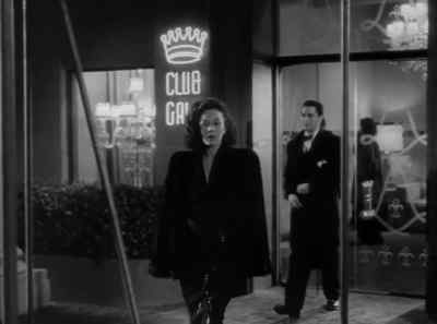 Can you get me a taxi, please? - House of Strangers
