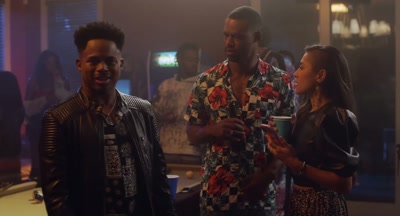 - Can we get one?
- Naw, bro. Tryin' to get these bitches. - House Party