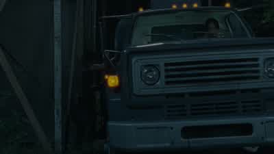 Can you get the gate? - The Walking Dead