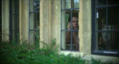 - Can you give me your address?
- (HARPER GASPS) - Men