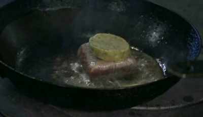 Can you give me peas and garnish
for one lamb, and one fish. - The Trip