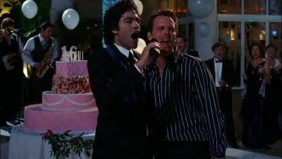Can you hear me, bitches? (COUGHING) - Entourage
