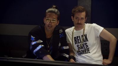 Can you hear me - Toast of London