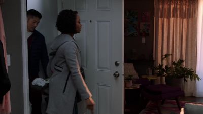 Can you heat up his bottle? - Chicago Med