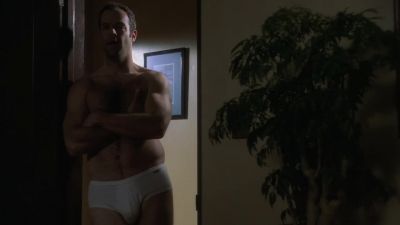 Can we help you? - Six Feet Under