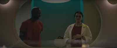 Can I ask you something,
Beverly? - Dead Ringers
