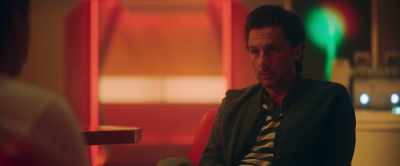 - Can I be honest with you?
- Yeah. - Moonshot
