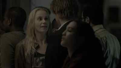 - Can I buy you a drink?
- No. - The Bridge
