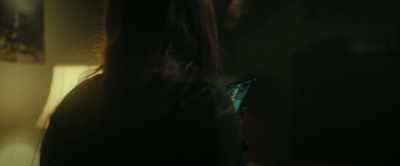 - Can I call you in a second?
- Yeah. Yeah. Call me back. - Tarot