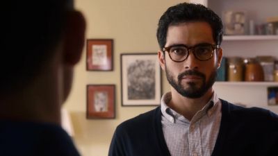 Can I come in? - Sense8
