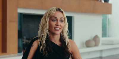 Can I get a amen?" - Miley Cyrus - Endless Summer Vacation (Backyard Sessions)