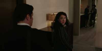 - Can I get you anything?
- A garbage bag. - The Good Fight