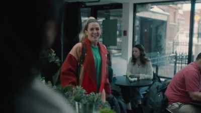 Can I get five Green Queen
smoothies, - Obsessed to Death