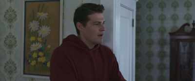 - Can I get out that door?
- Yeah, of course. - Downeast