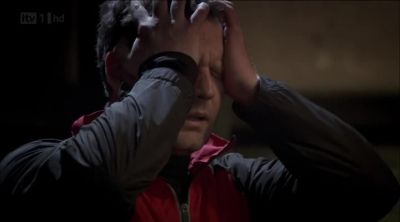 - Can I get some help in here?
- Coming, sir! - Midsomer Murders
