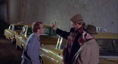 - Can I have a taxi, please?
- First one in line's next. - Take the Money and Run